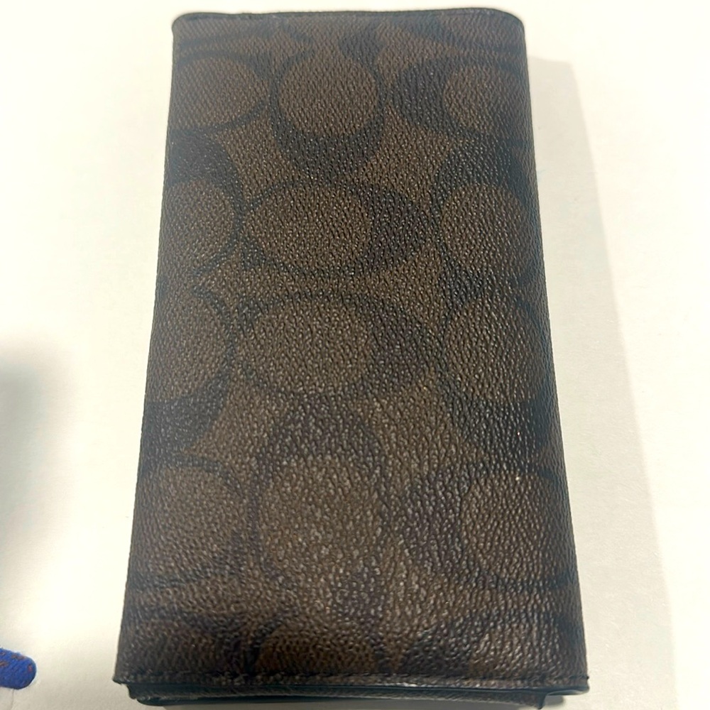 Coach iPhone wallet case / accessories - Picture 1 of 3